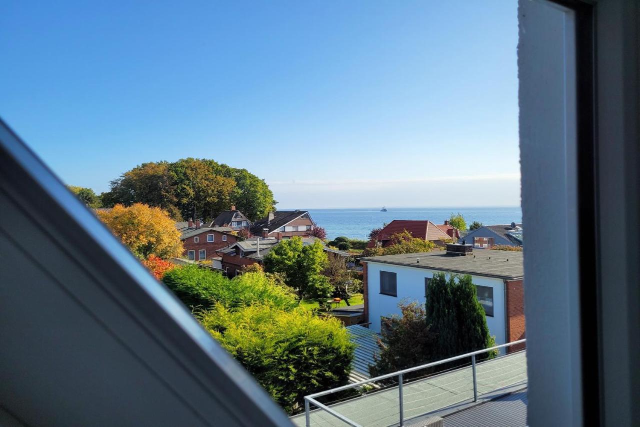 Grosse Penthouse Ferienwohnung Mit Meerblick, Sonnenterrasse & Luxusbad Von "Momentic" Зірксдорф Екстер'єр фото