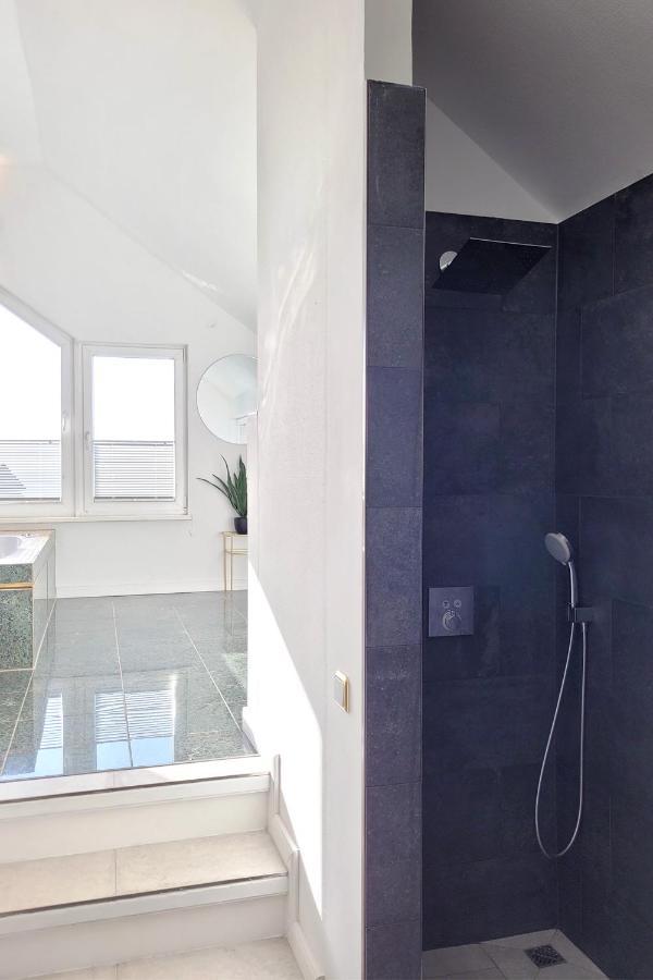 Grosse Penthouse Ferienwohnung Mit Meerblick, Sonnenterrasse & Luxusbad Von "Momentic" Зірксдорф Екстер'єр фото